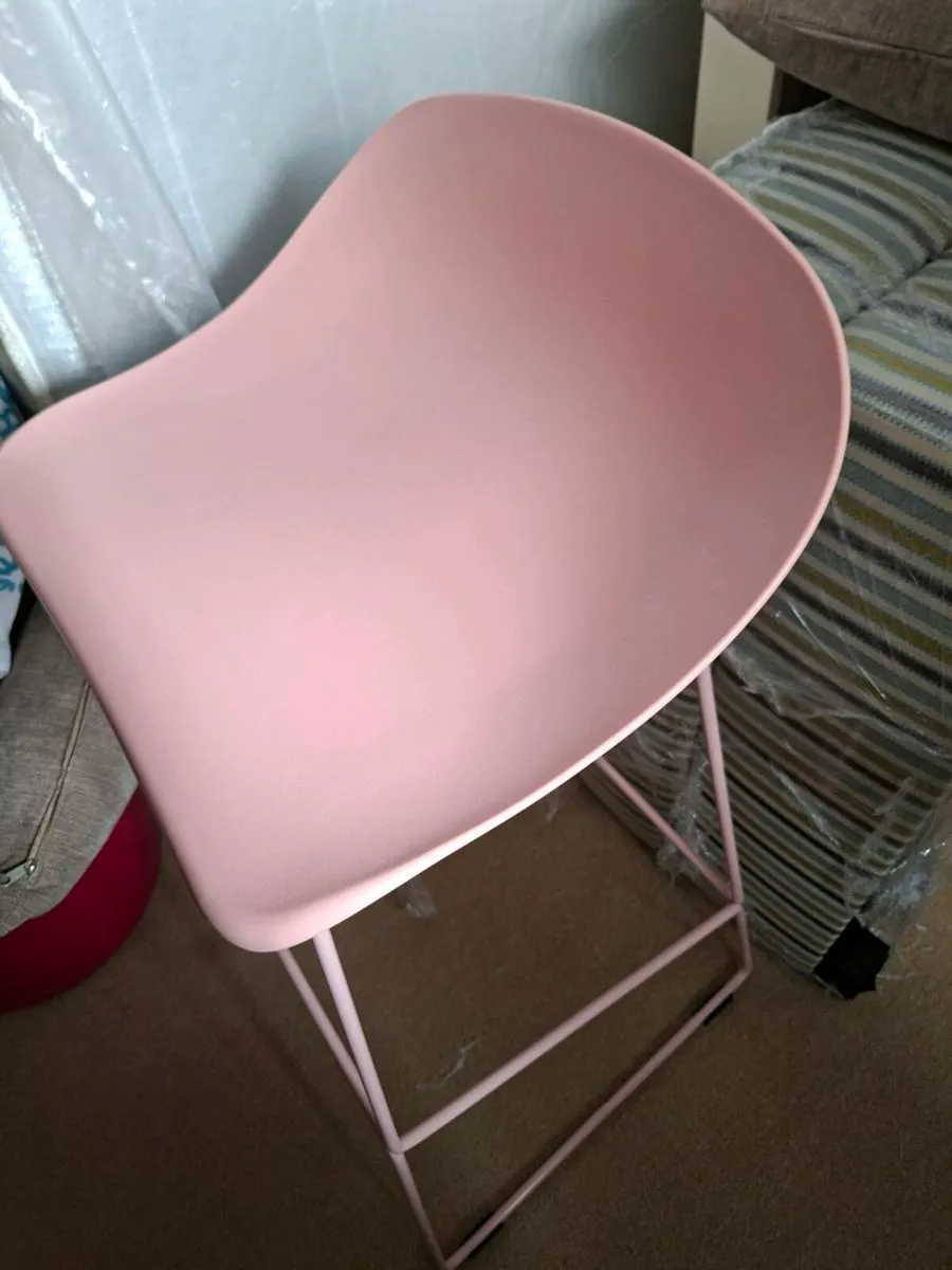 High stools - Image 3