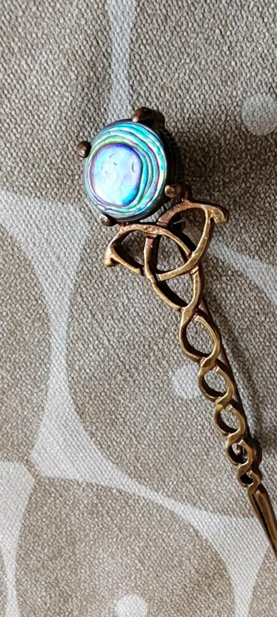 Retro Celtic brooch - Image 3