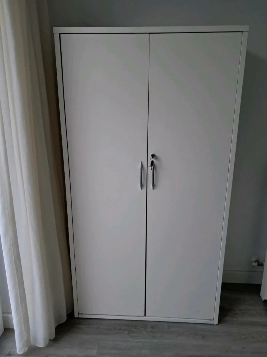 Furniture - Image 4