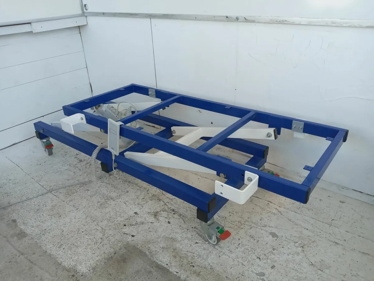 Delivery - Work Bench Height Adjustable Electric - Image 4