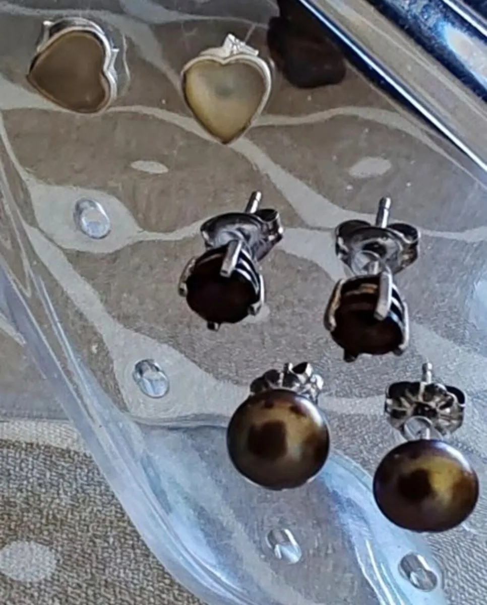3 pr sterling silver stud earrings - Image 2