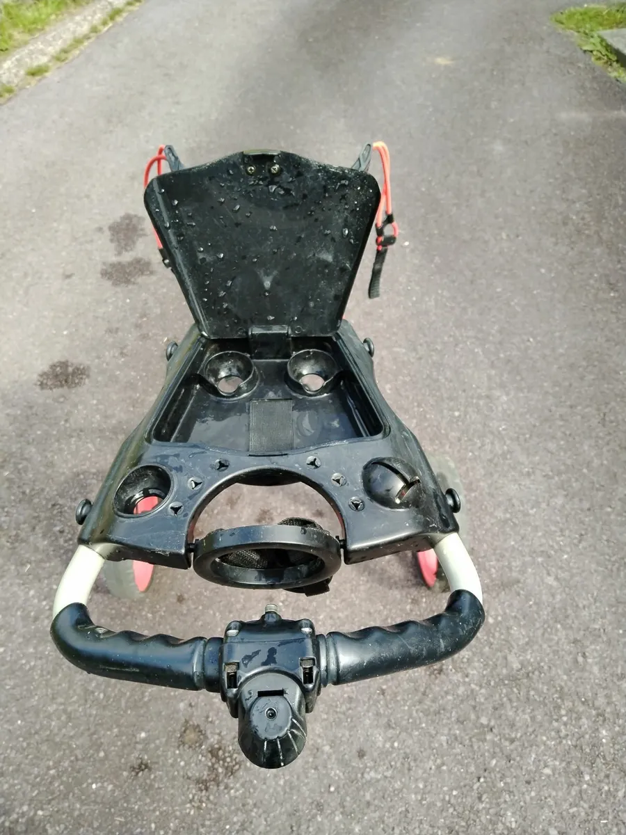 'KUBE' 3 wheel golf trolley for sale - Image 4