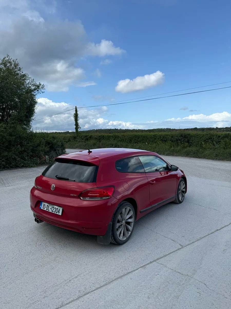 2.0 TDI Volkswagen Scirocco - Image 3
