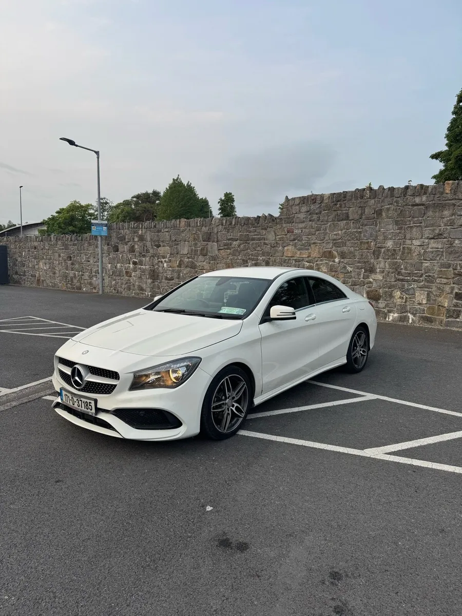 2017 Mercedes CLA 180d - Image 1