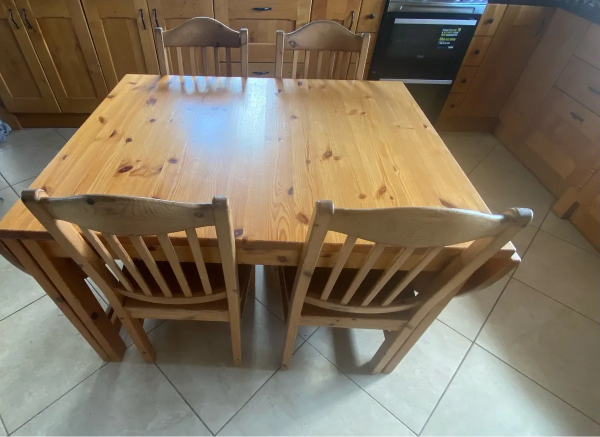 Oak Table + extra extension - Image 1