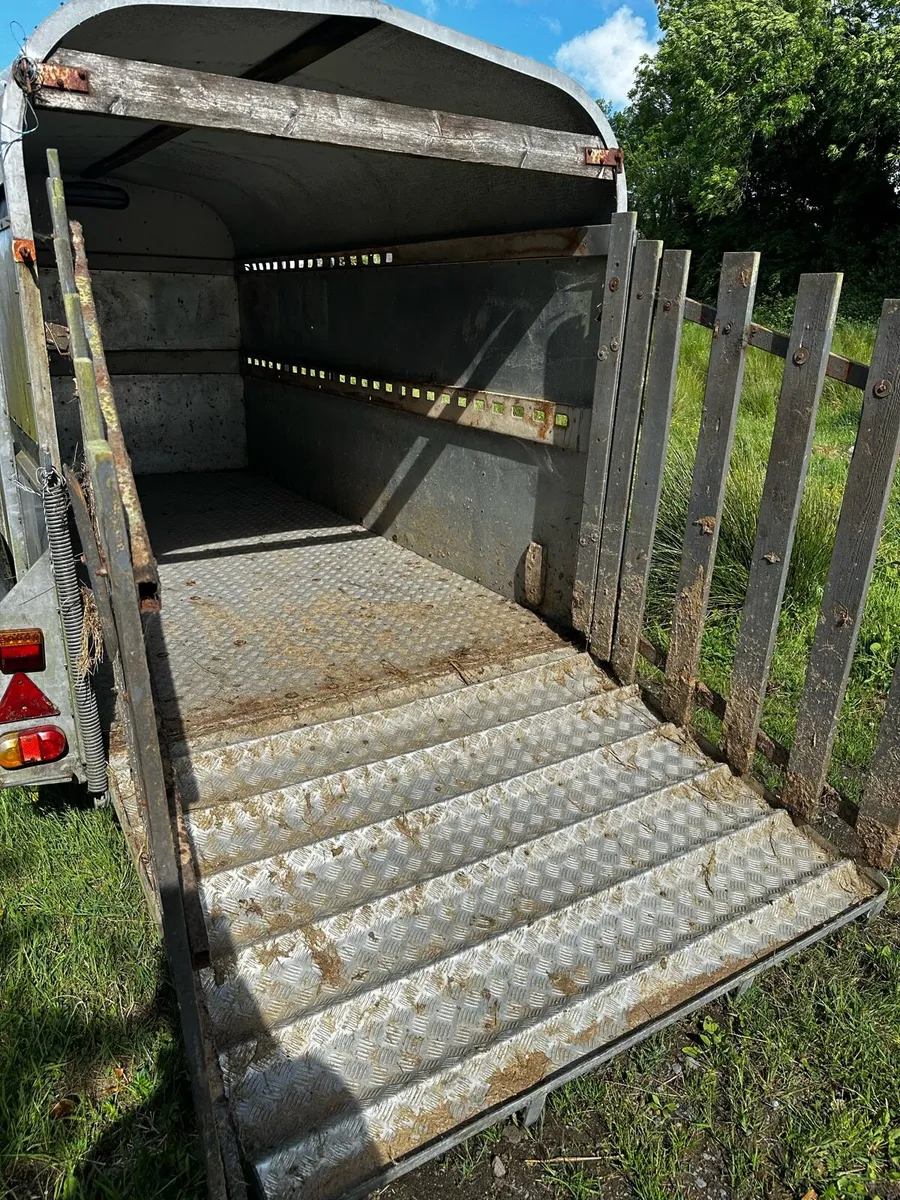 Cattle trailer - Image 4