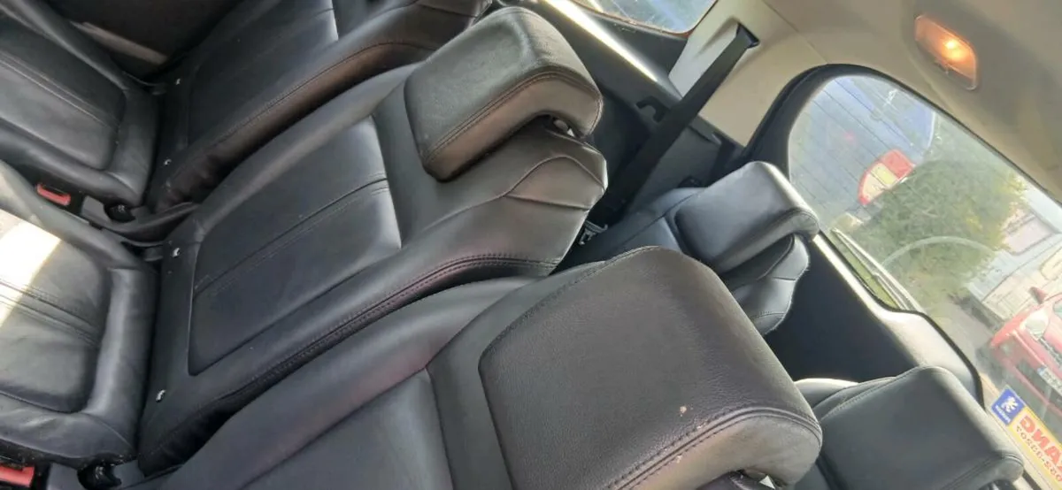 Peugeot  5008 - Image 3