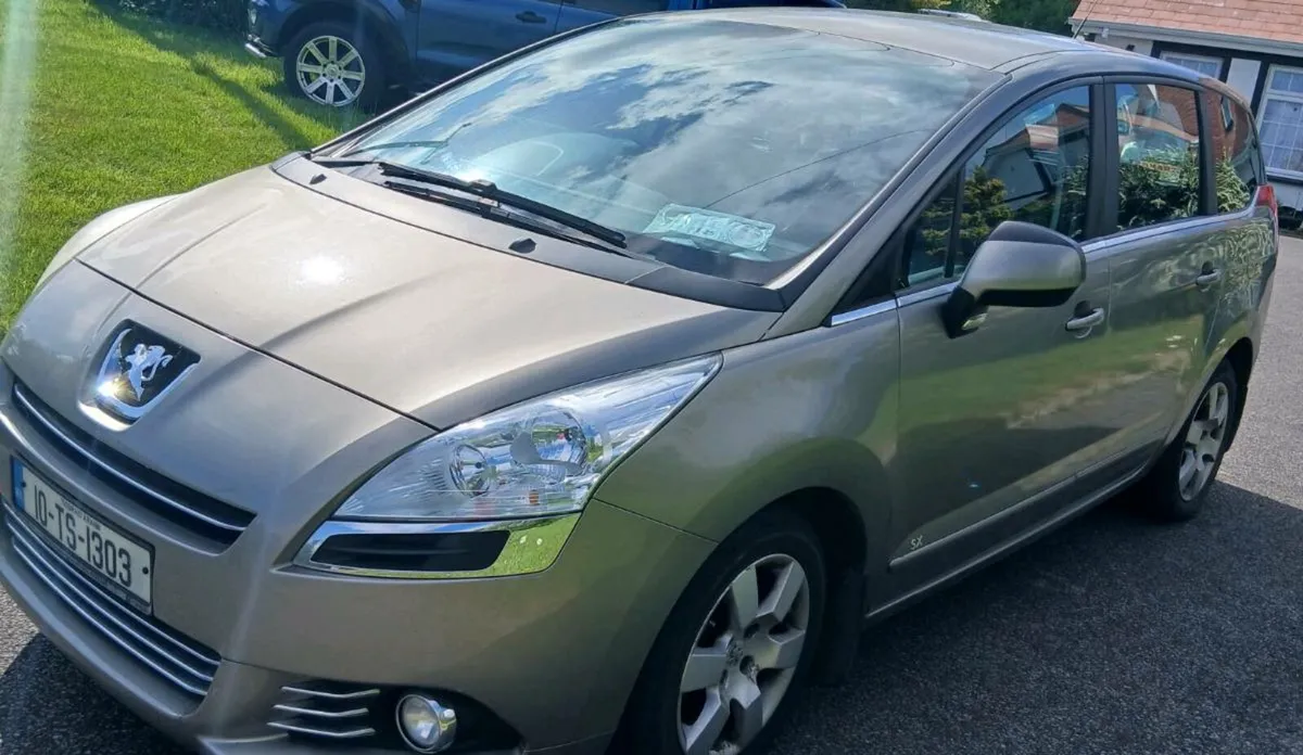Peugeot  5008 - Image 4