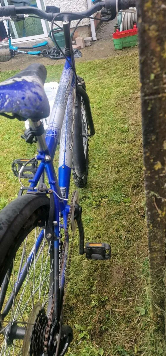 Medium size boys  bike - Image 2