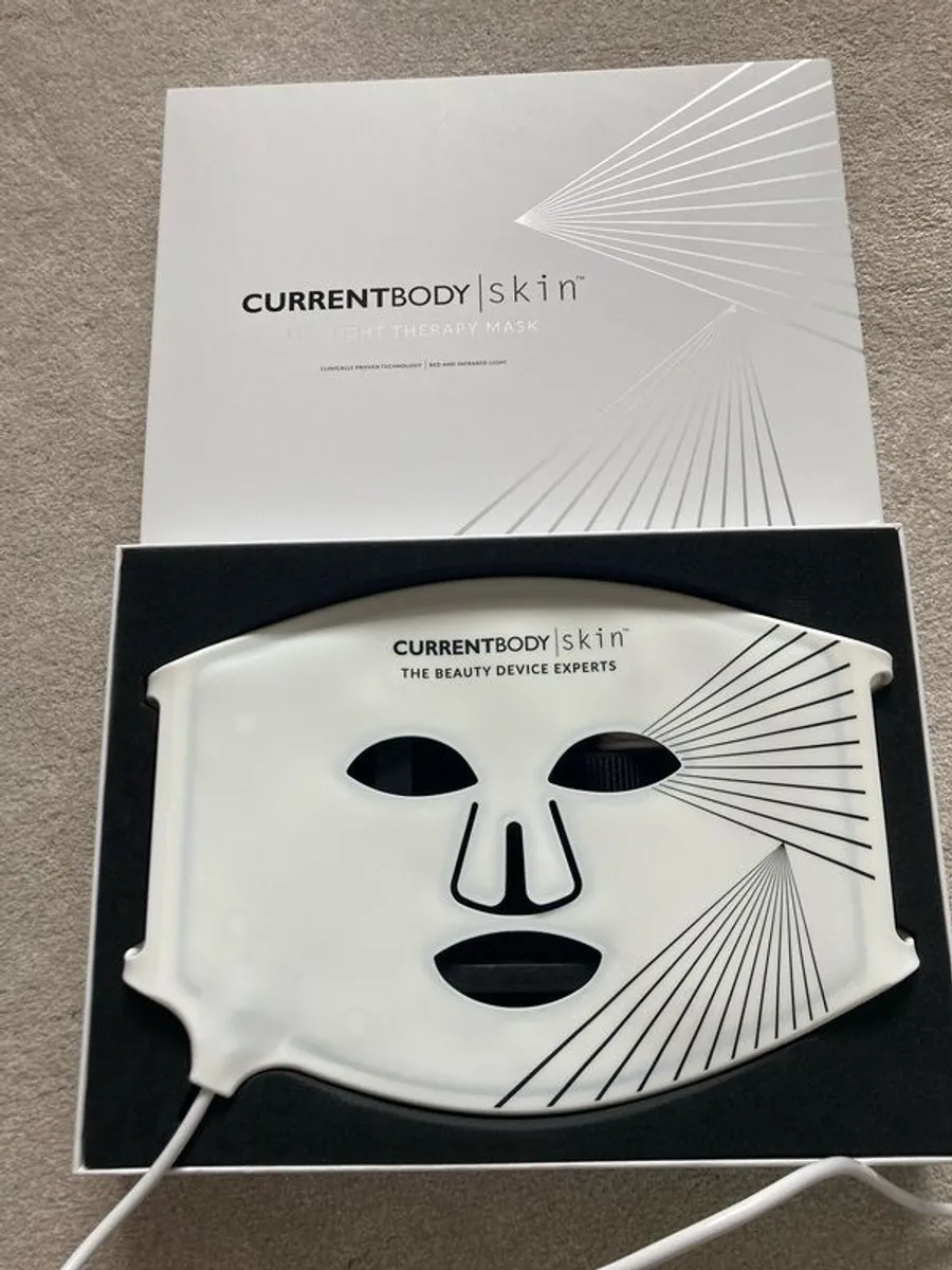 Led Mask Current Body - Face & Neck - like new - Image 3