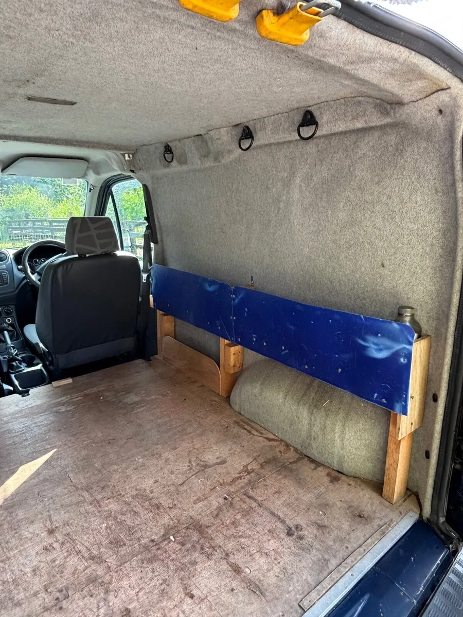 Ford Transit 2011 - Image 3