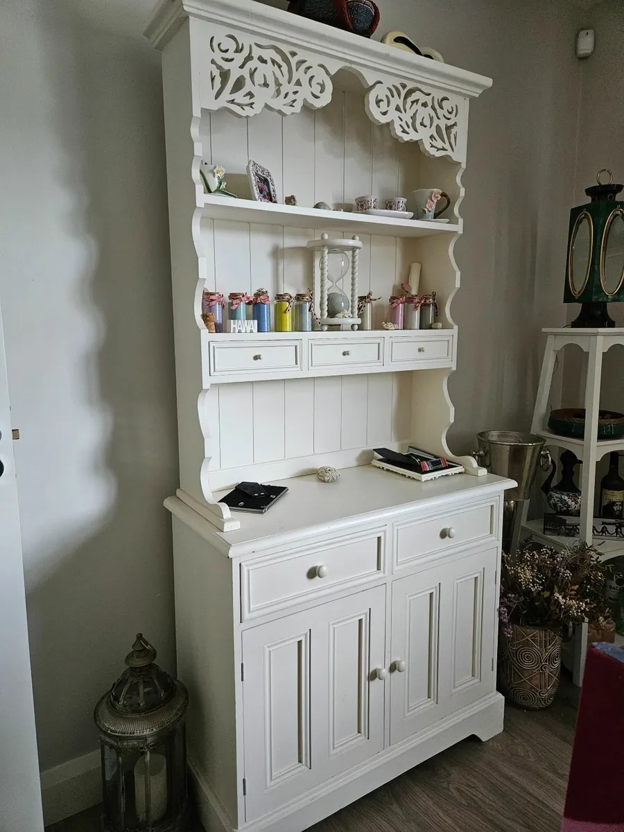 French Shabby Chic Dresser - Belgravia - Image 3