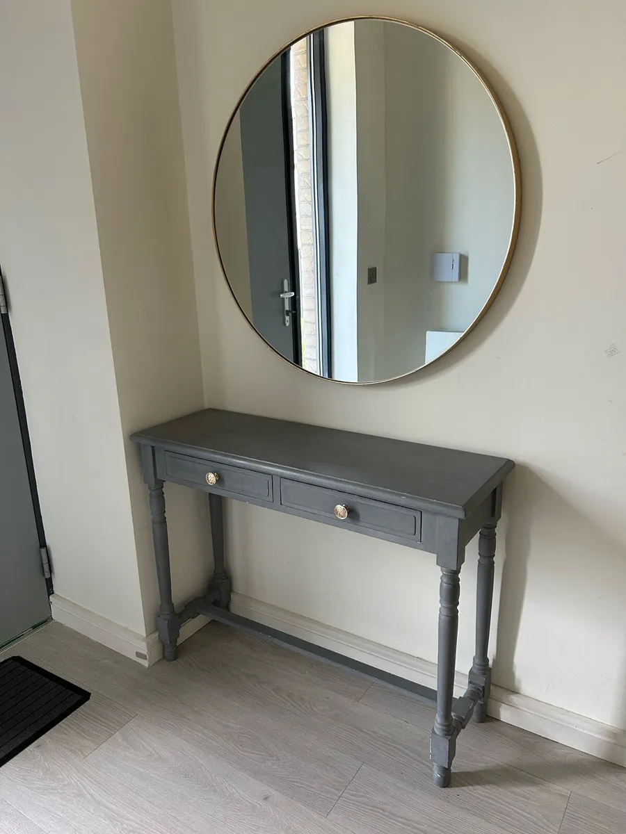 Sideboard - Image 1