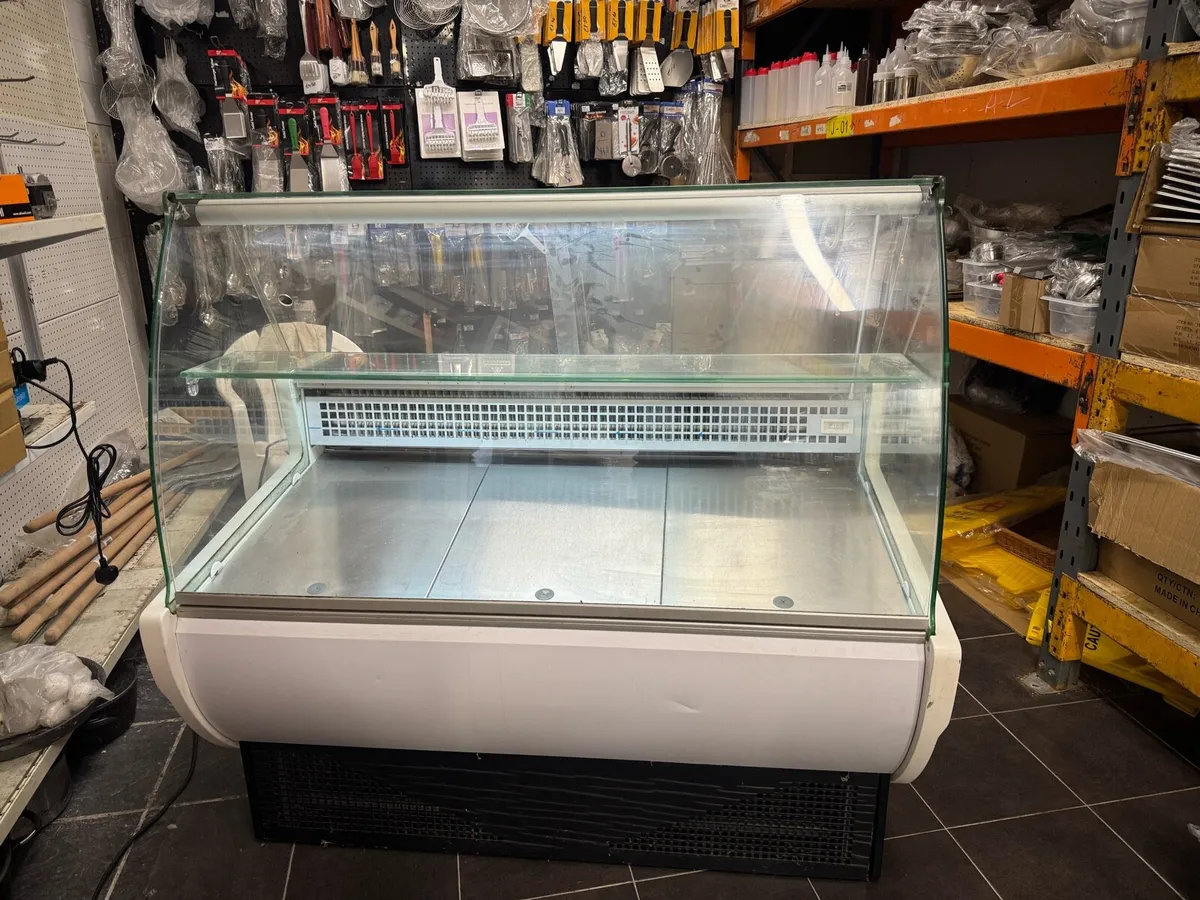Cold display - Image 1
