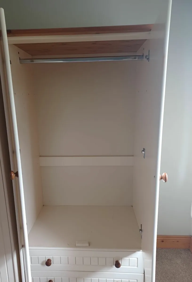 Bedroom furniture 3 piece wardrobes - Image 3