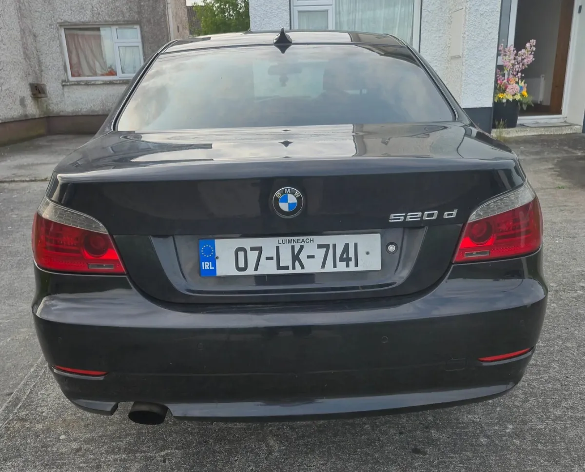 BMW 5-Series 2007 - Image 3