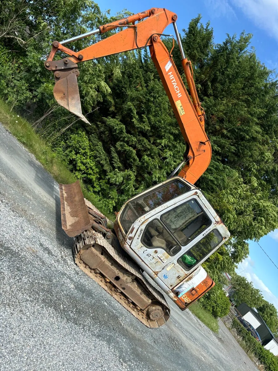 Hitachi ex60 - Image 1