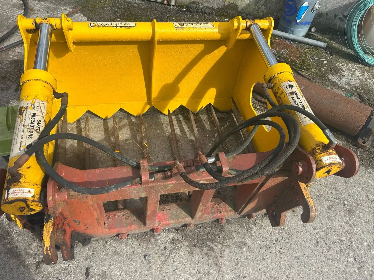 MCKENNA SHEAR GRAB AND HARROW - Image 1
