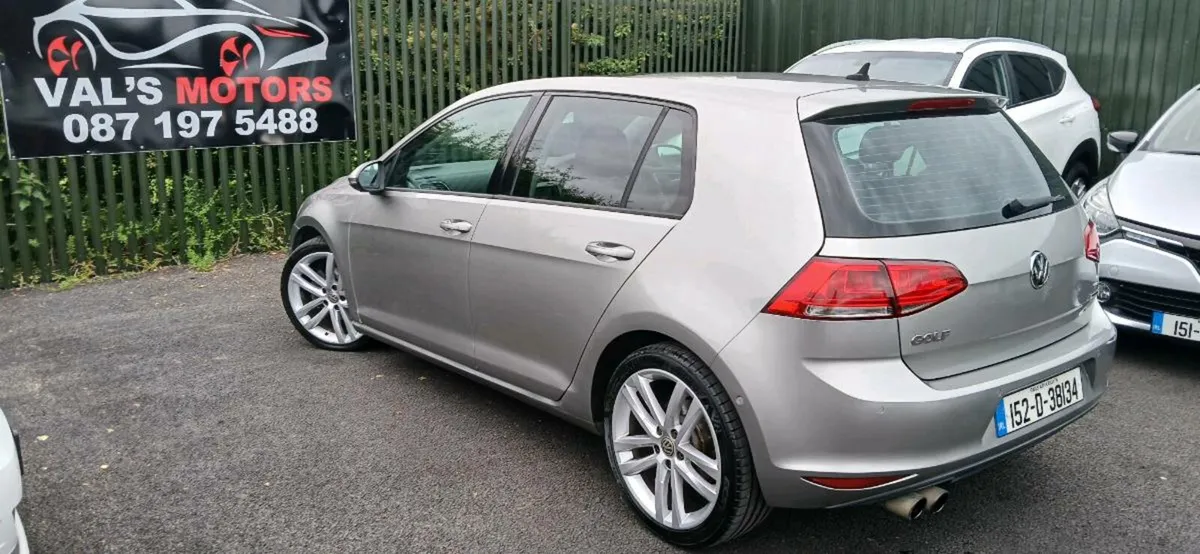 15  VW GOLF 1.4  PETROL  LEATHER SEATS TOP  SPEC - Image 3