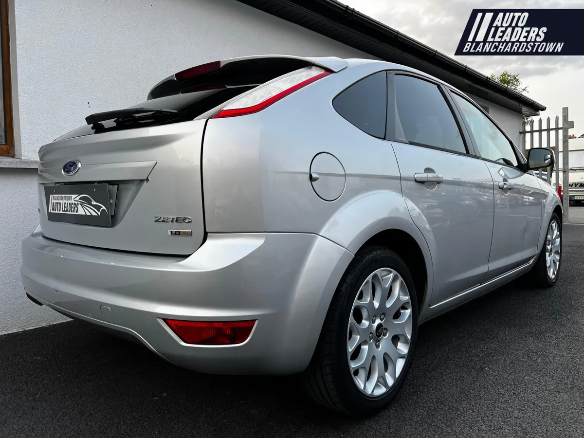 FORD FOCUS 1.6 TDCI ZETEC 108BHP SERVICE HISTORY - Image 4