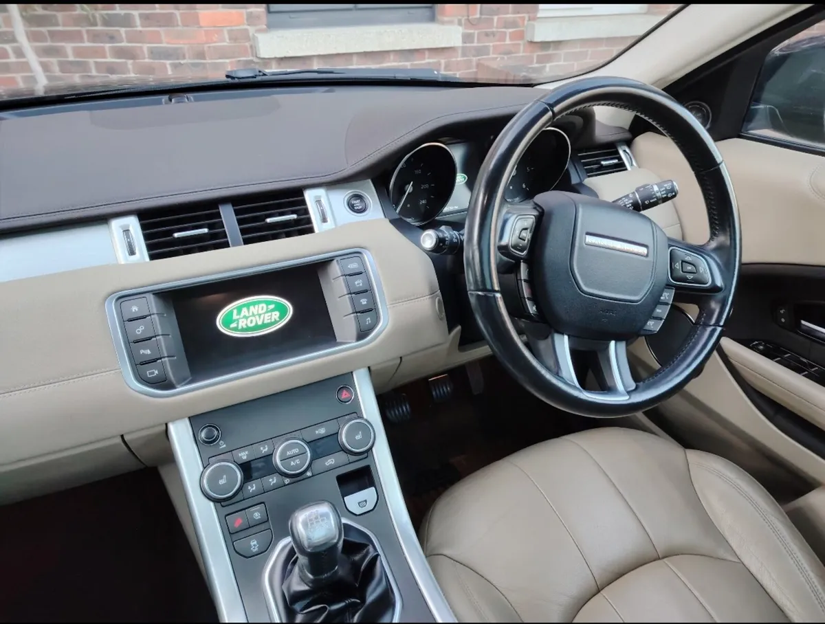 191 RANGE ROVER EVOQUE VOGUE - Image 4