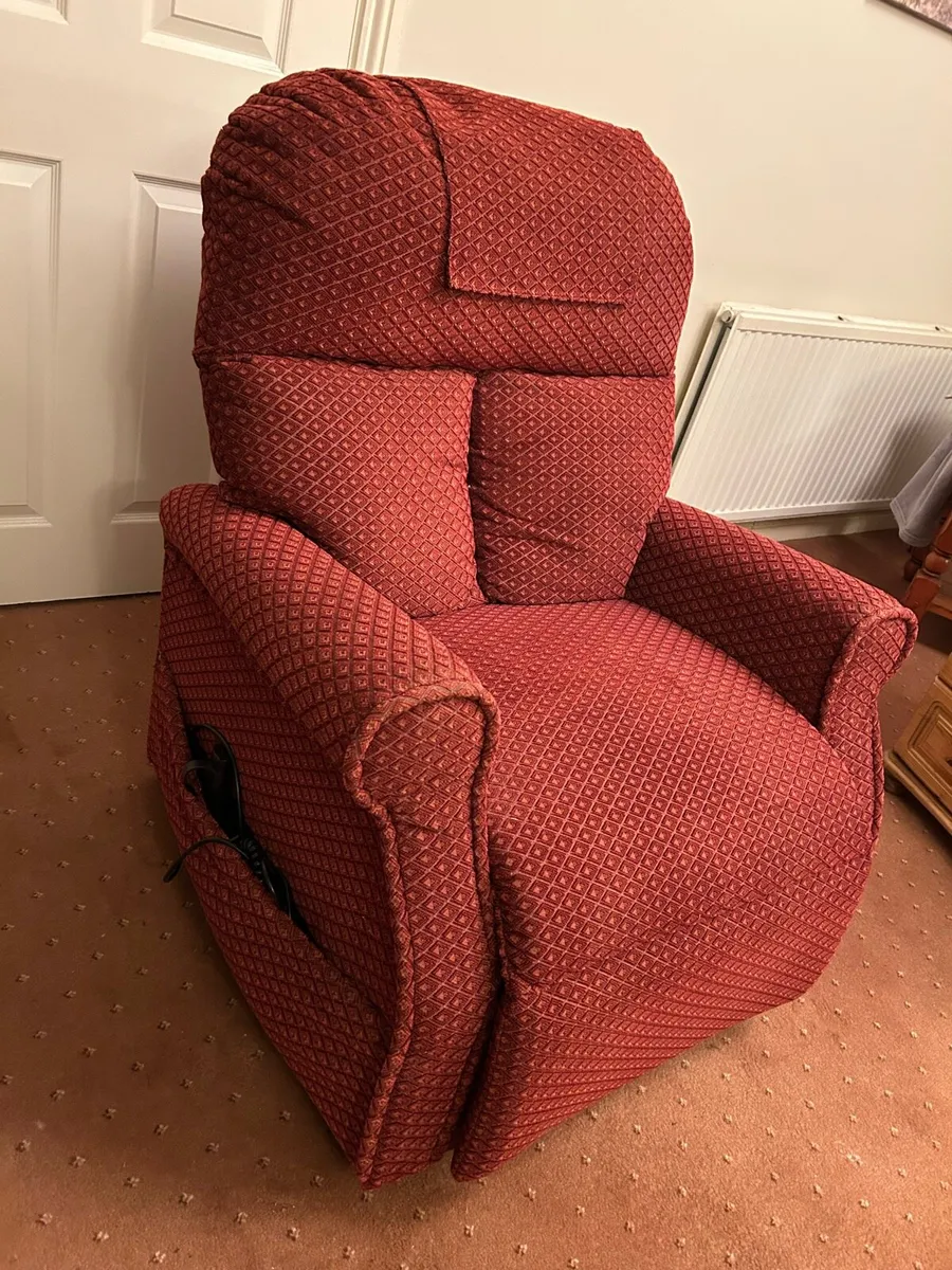 Electric Armchair - Image 3