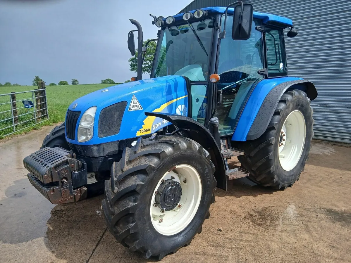 New Holland T5060 - Image 1