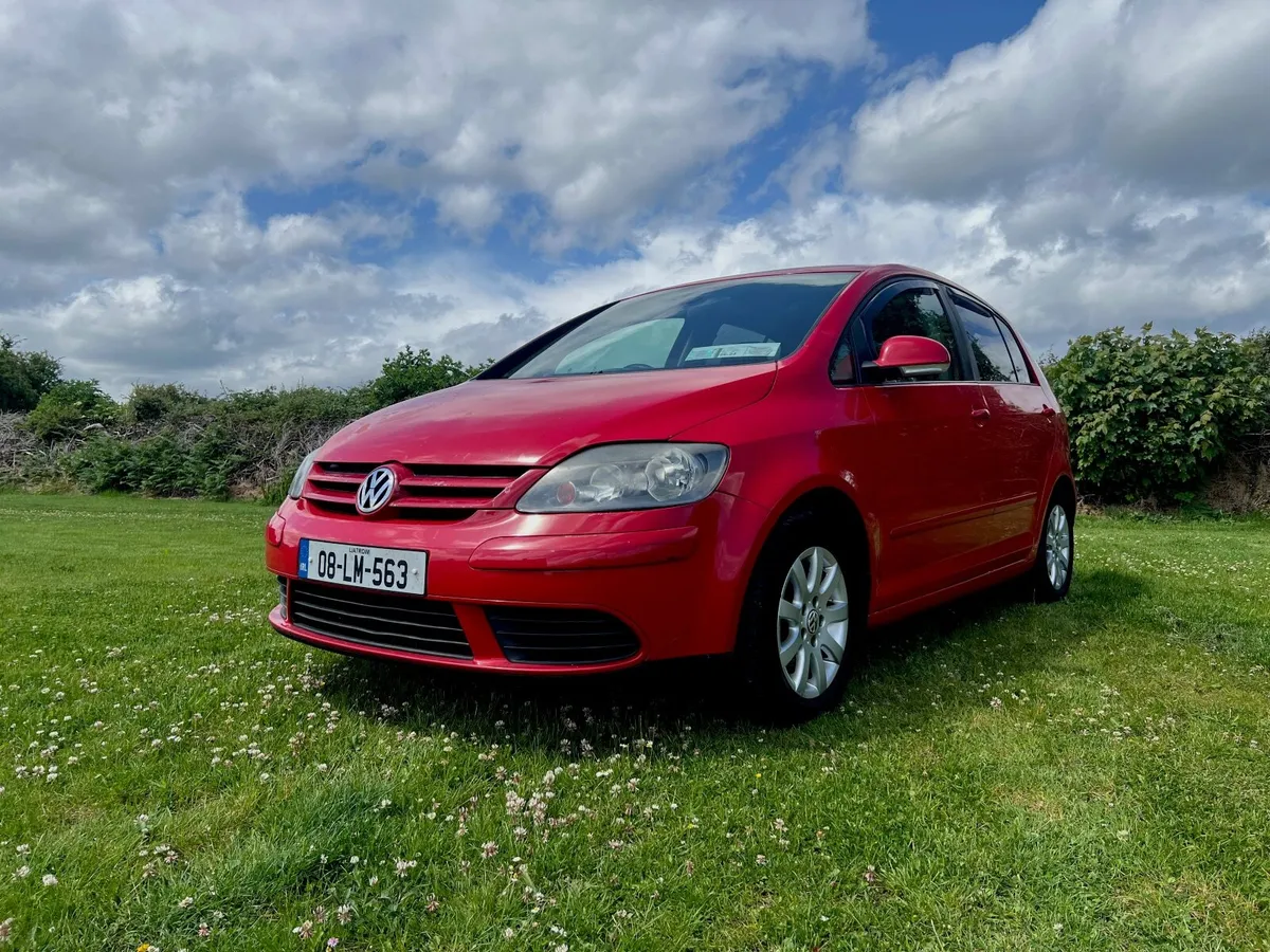 VERY CLEAN VW GOLF  PLUS 1,6 PETROL COMFORT - Image 2