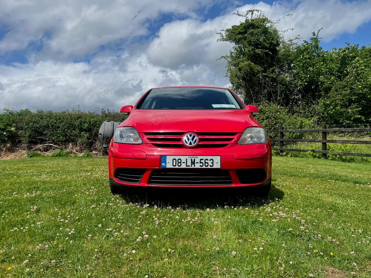 VERY CLEAN VW GOLF  PLUS 1,6 PETROL COMFORT - Image 4