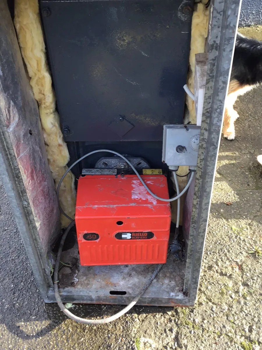 Oil boiler