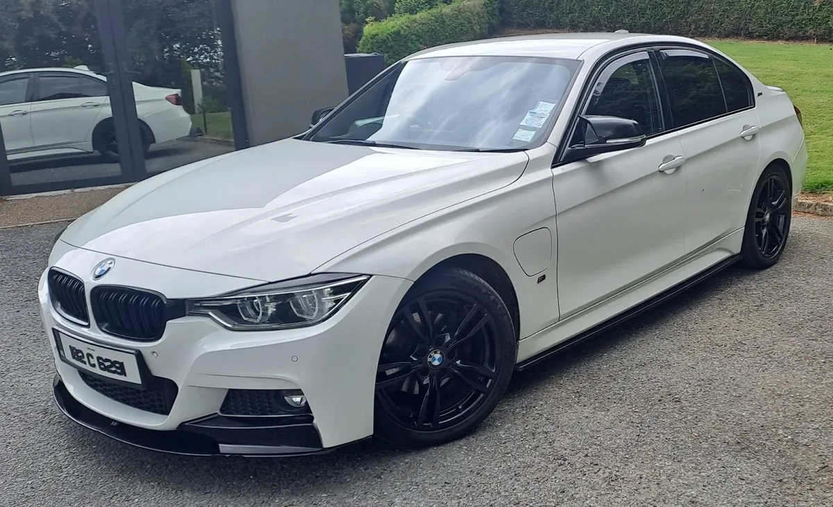 BMW 330E M sport 2018 - Image 4