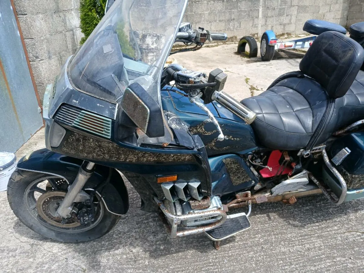 GSXR 750 & 2 goldwings and sidecar  for sale - Image 4