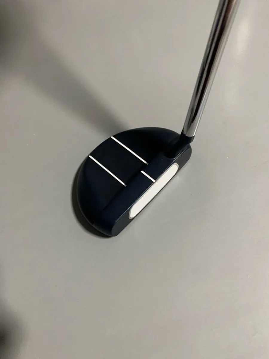 As new Odyssey Ai-one Rossie Putter. 34". - Image 4