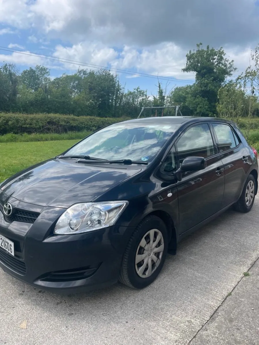 Toyota Auris 2007 - Image 1