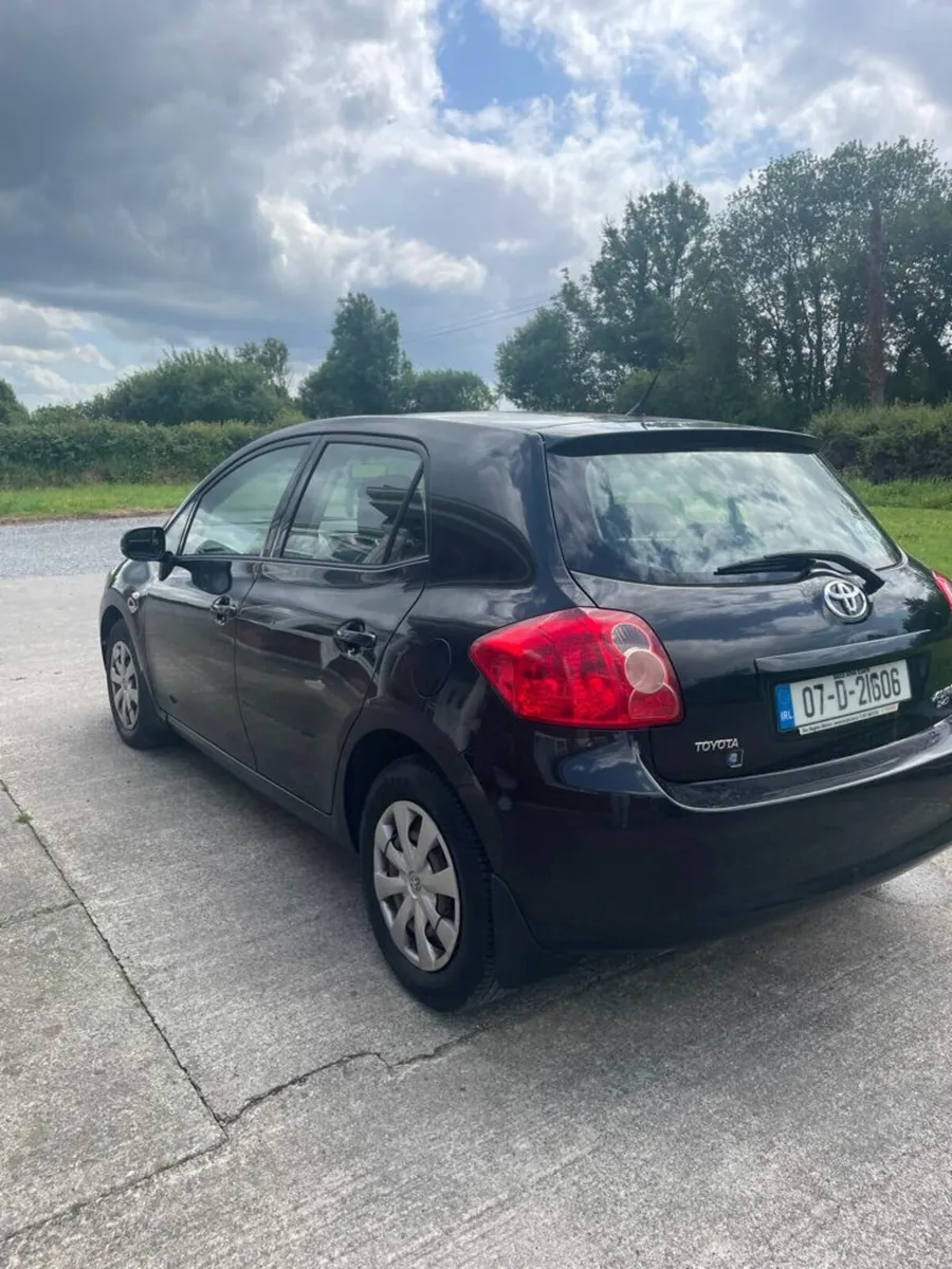 Toyota Auris 2007 - Image 4