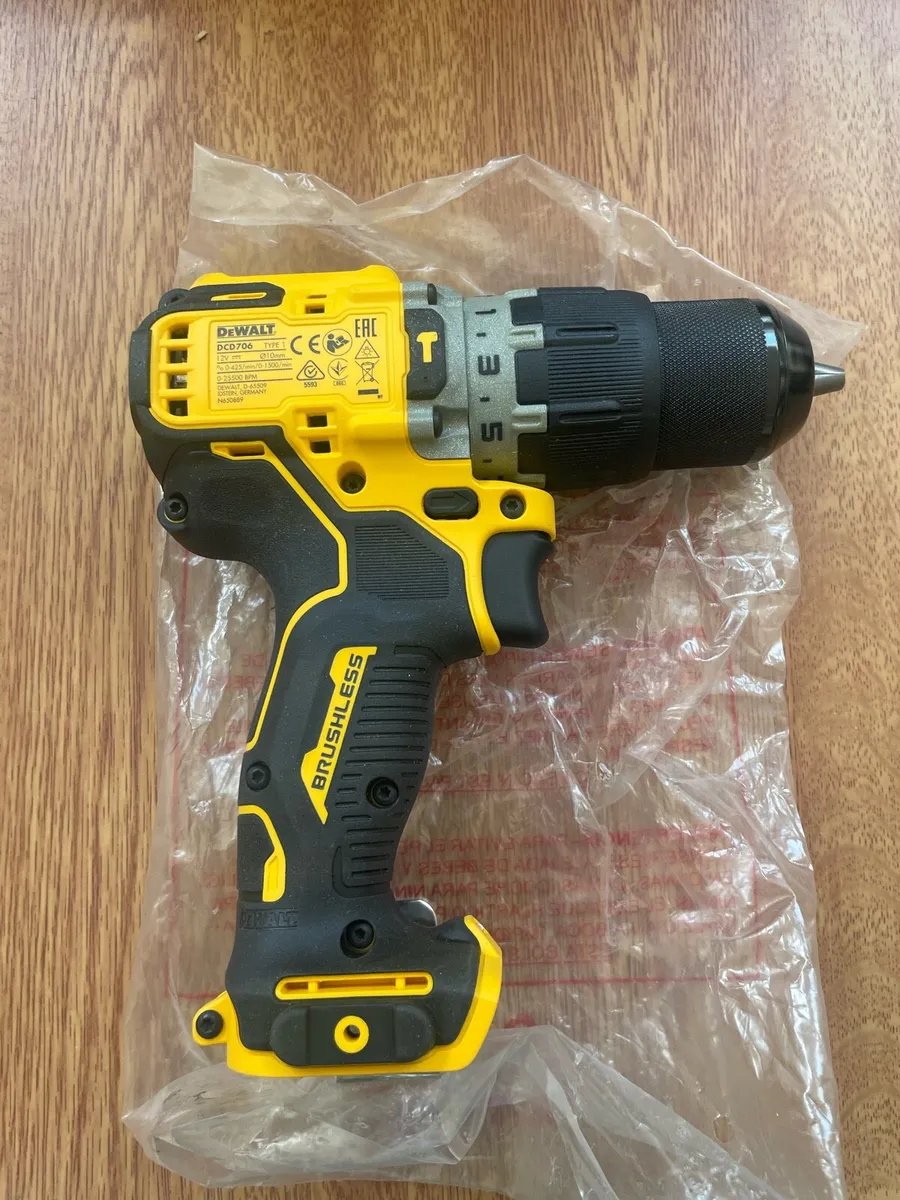 Dewalt dcd706 n sub compact 12v / 10.8 v - Image 2