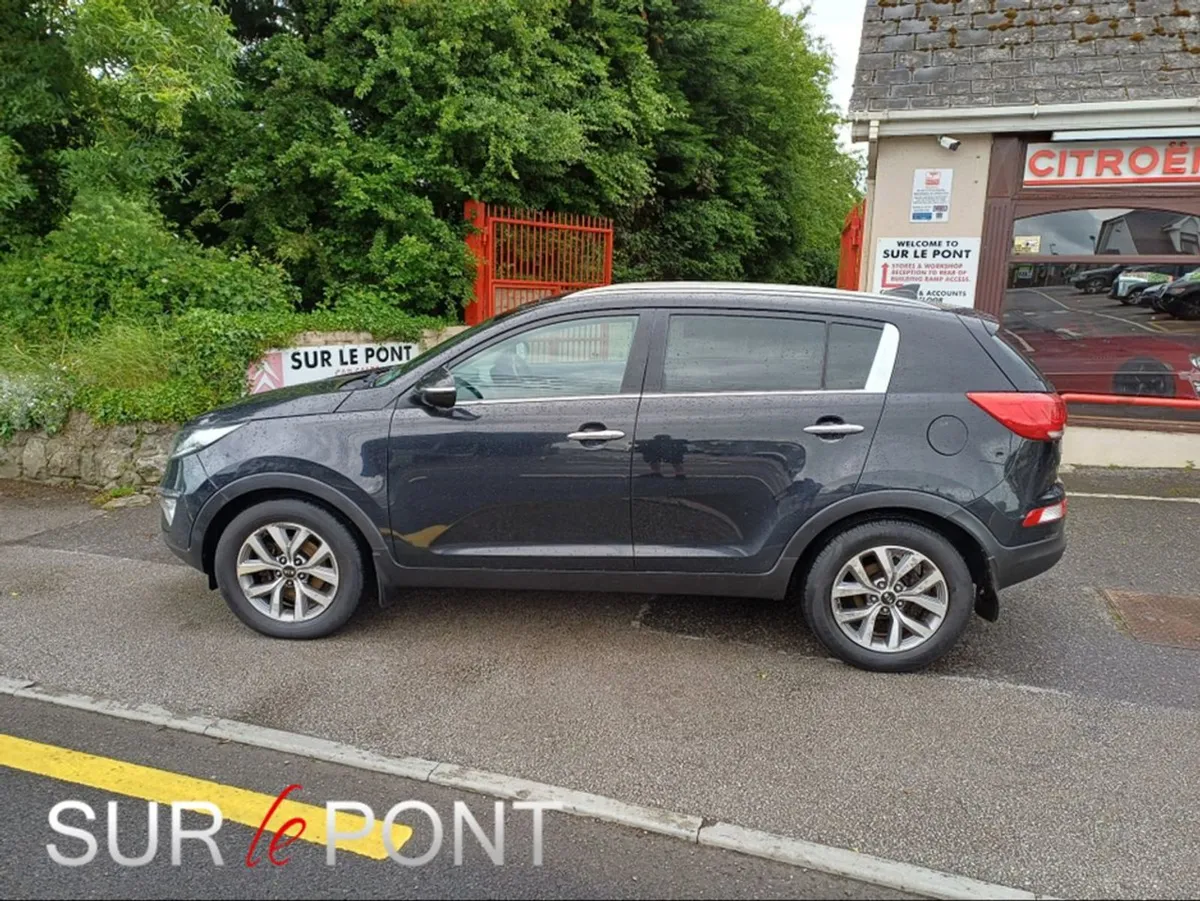 Kia Sportage 1.7 Platinum 4DR - Image 4