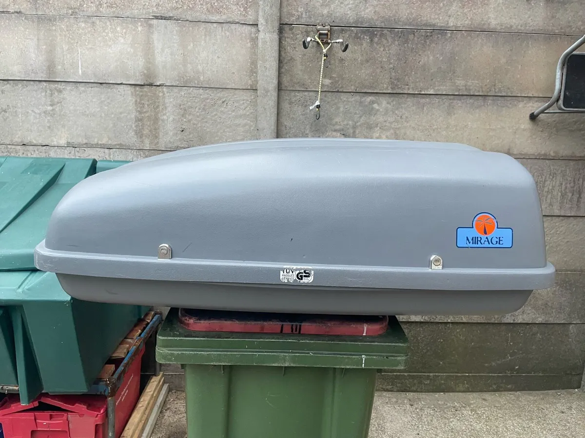 Karrite roof box 350L - Image 3