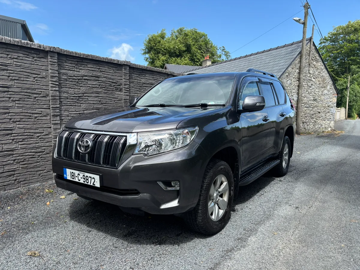 2018 Toyota Landcruiser Crew Cab - Image 2