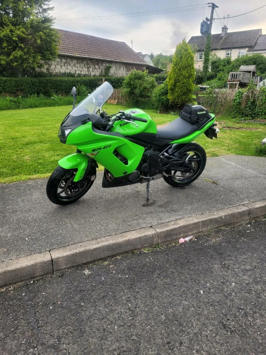 Kawasaki ER 6F - Image 1