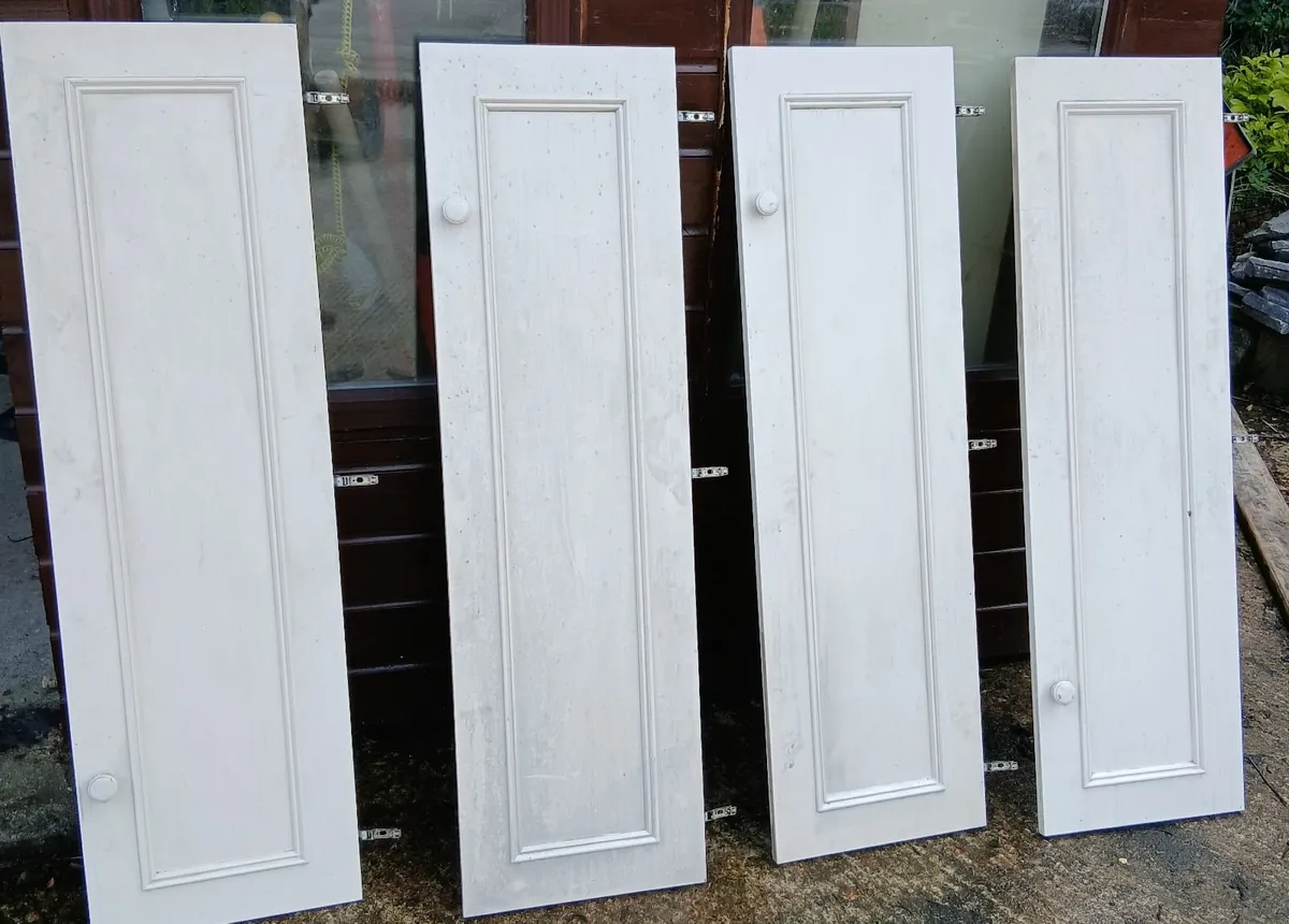 Wardrobe doors - Image 2