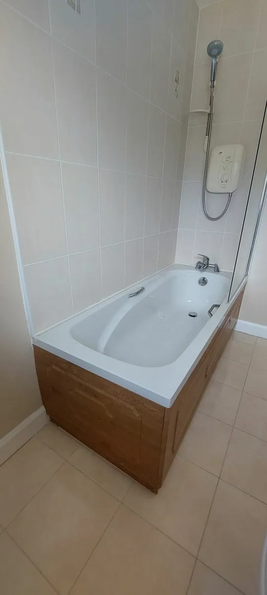 Bath - Image 2