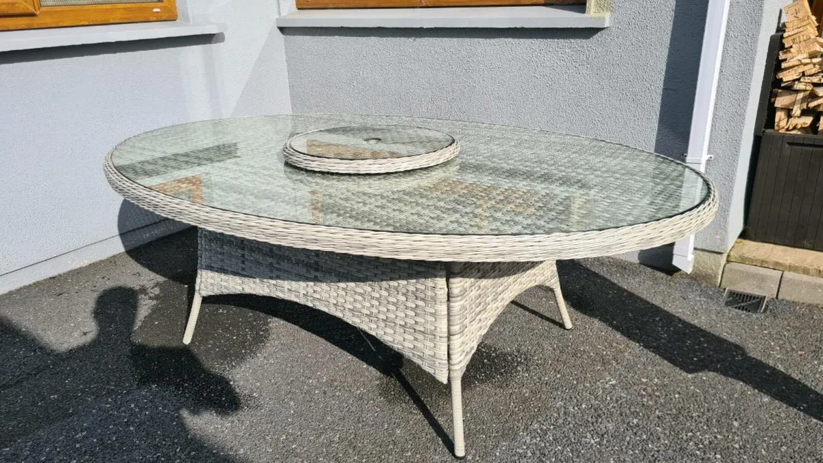 Garden Furniture - Image 1