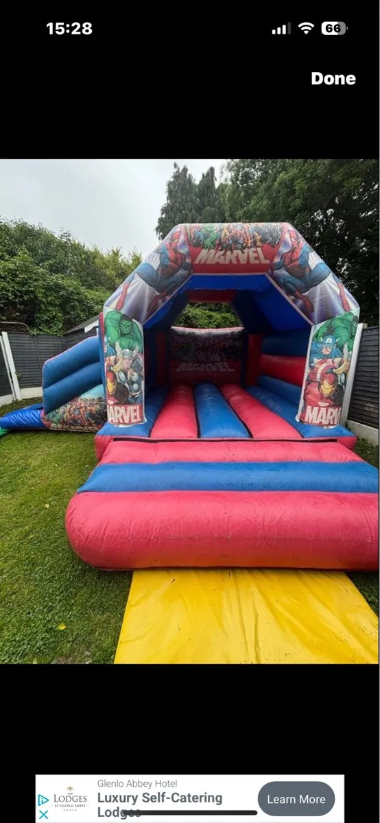 Bouncy castle - Image 1