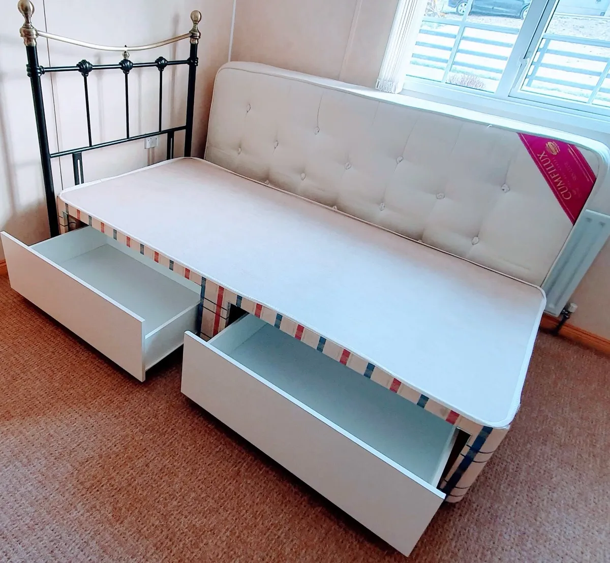 Single bed with storage drawers + black headboard - Image 2