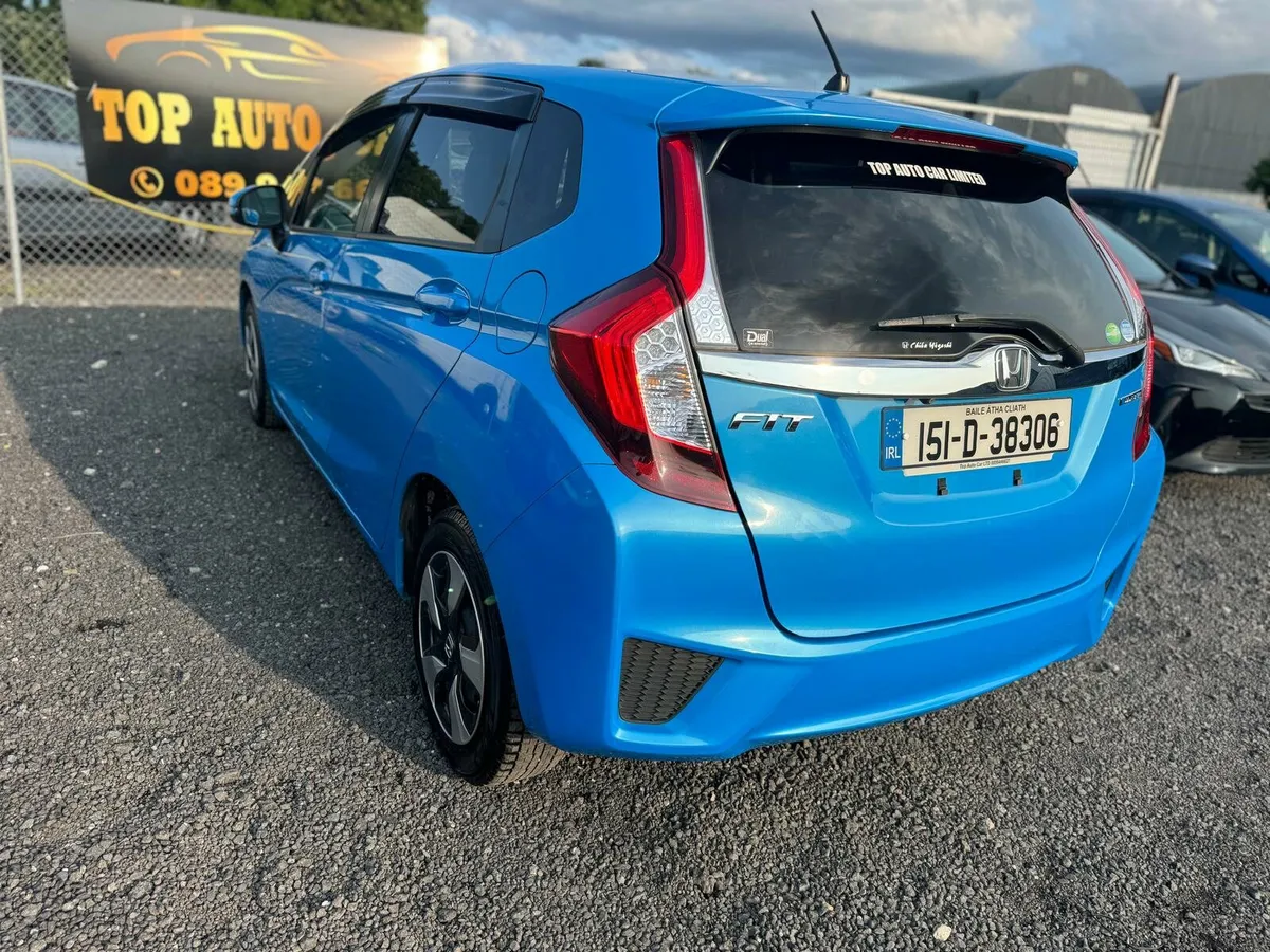 Honda fit Automatic Hybrid - Image 3