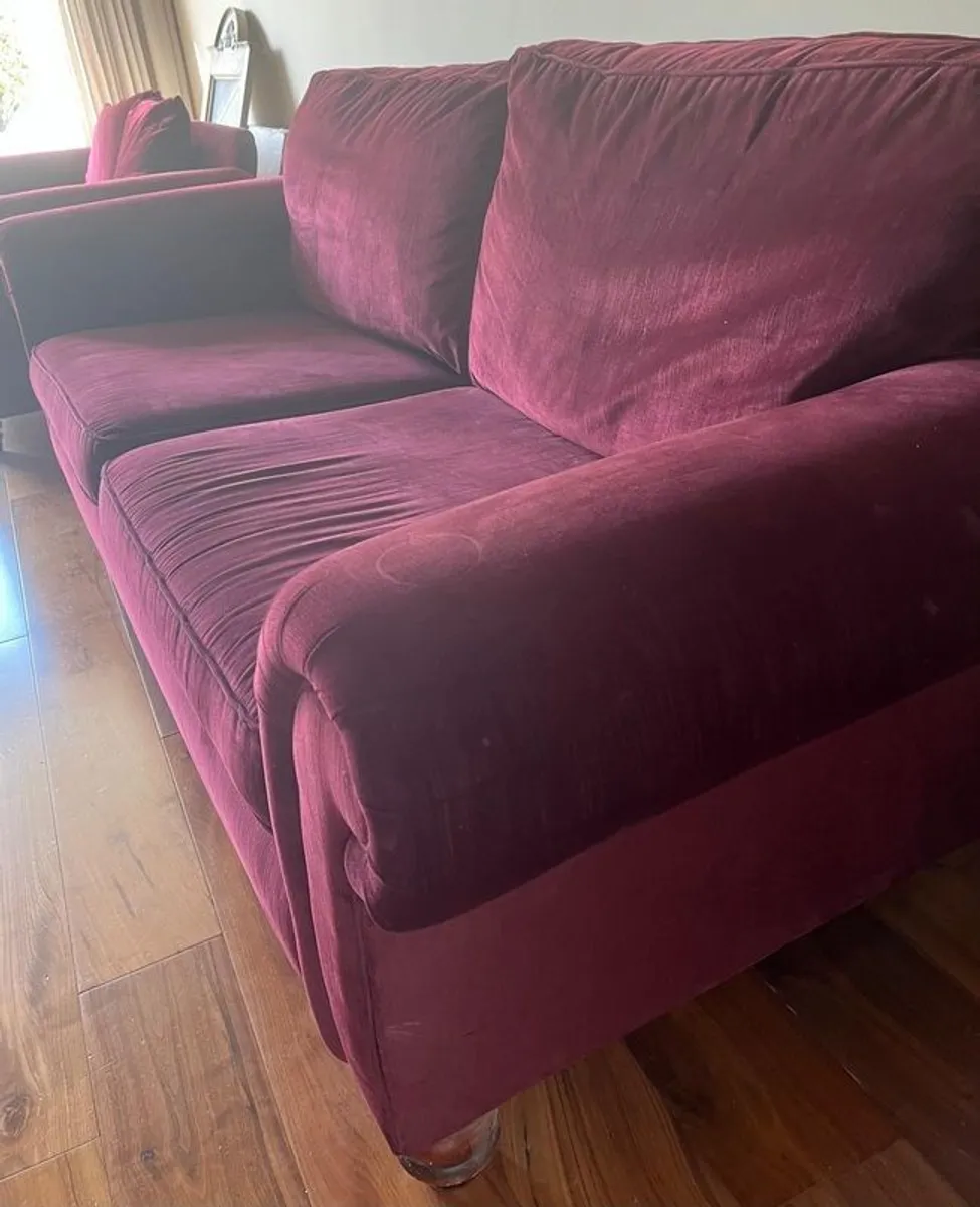 4 seater couch - Image 2