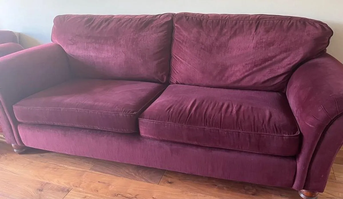 4 seater couch - Image 3