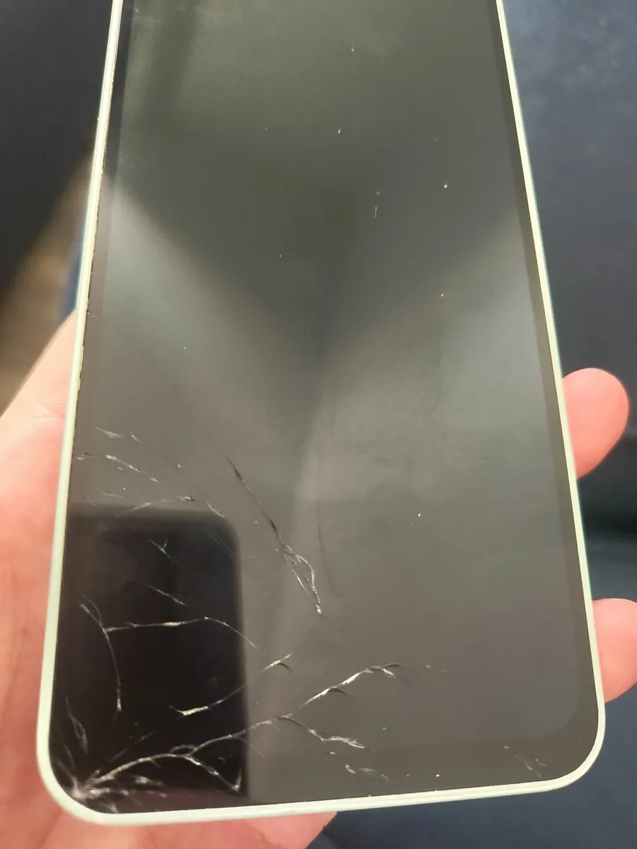 Samsung's  A16 - 128GB  SIM Free Unlocked - Image 3