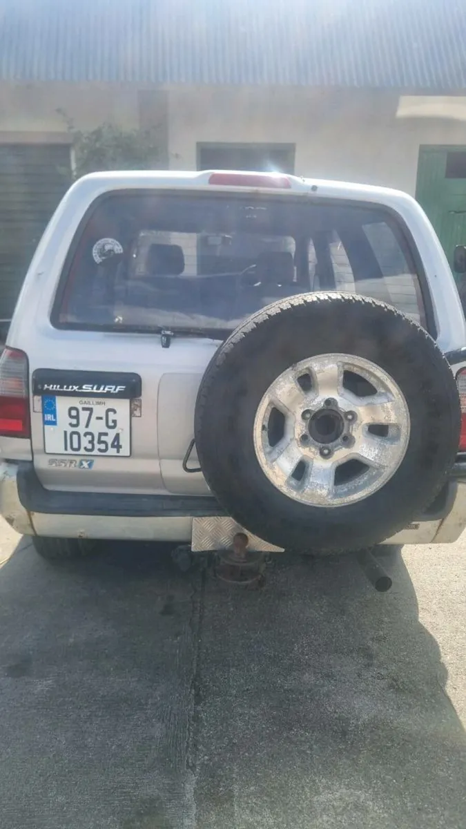 Toyota hilux surf ssrx - Image 4